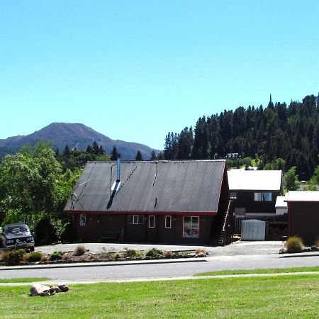 Hanmer Backpackers Hanmer Springs Exterior photo