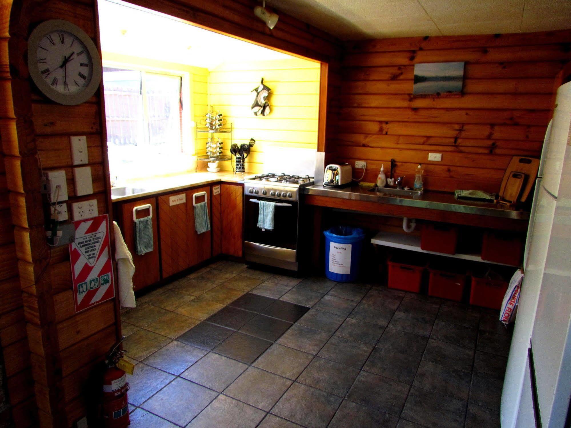 Hanmer Backpackers Hanmer Springs Exterior photo