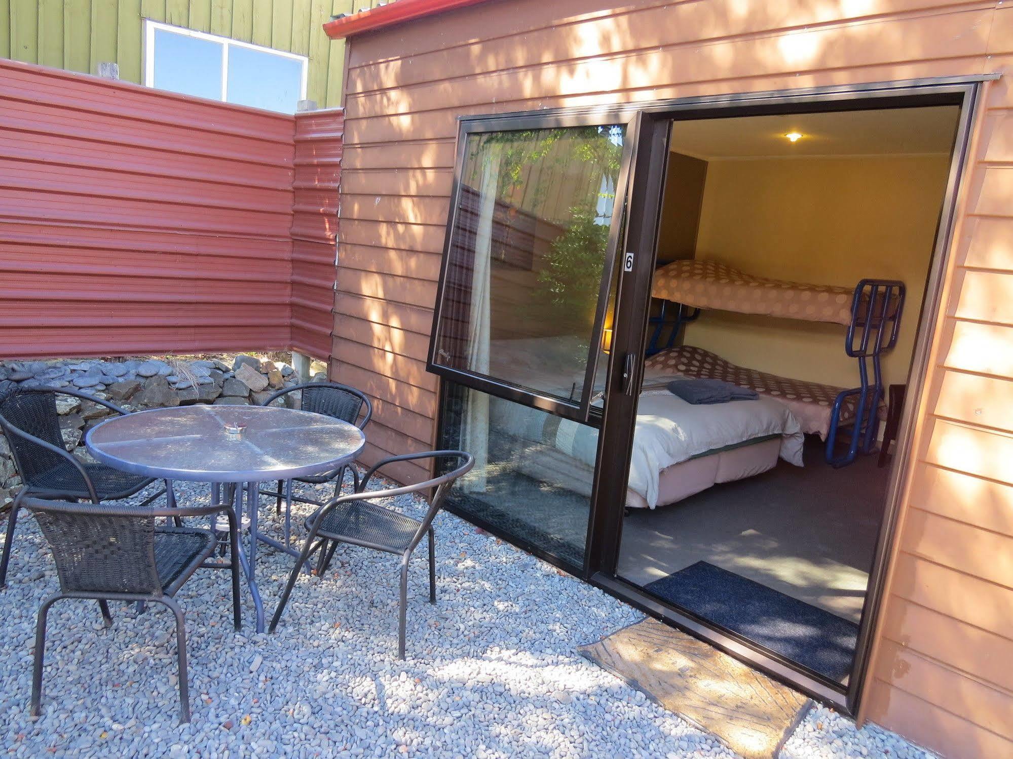 Hanmer Backpackers Hanmer Springs Exterior photo