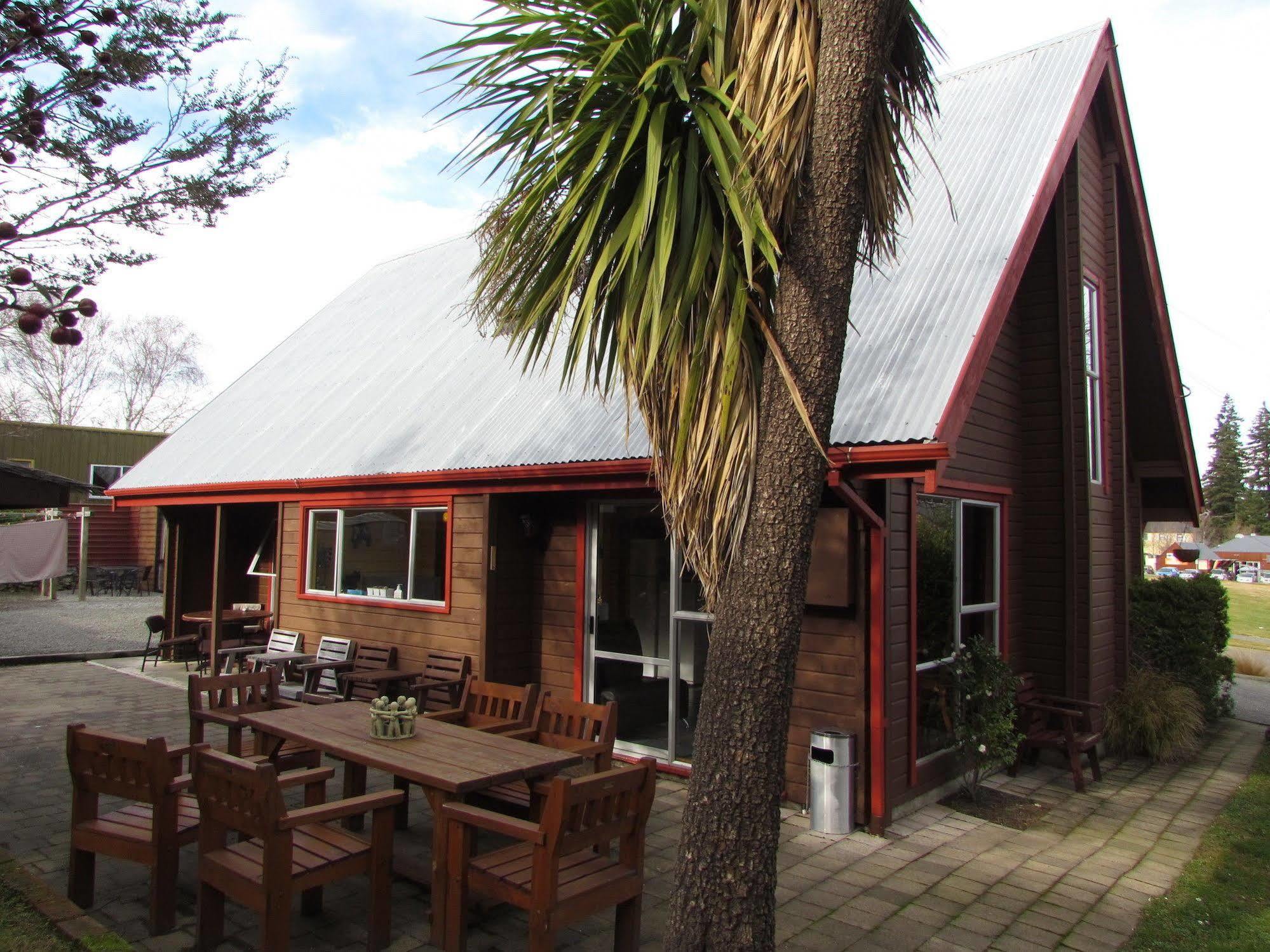 Hanmer Backpackers Hanmer Springs Exterior photo
